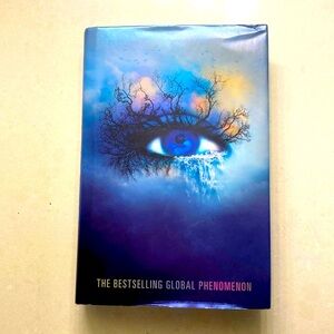 Shatter me- Tehareh Mafi